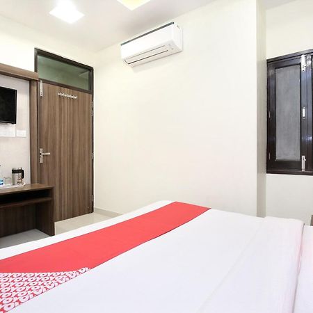 Oyo 17307 Hotel Kings Amritsar Bagian luar foto